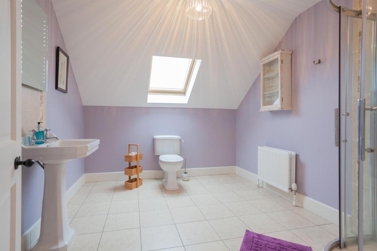 Willa Beautiful Mountain Views & Private Hot Tub Kilcoo Zewnętrze zdjęcie